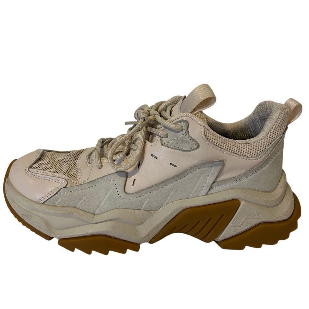 Mark Nason Smart Block Rory Natural Womens Size 8.5 Athletic Sneakers comfort